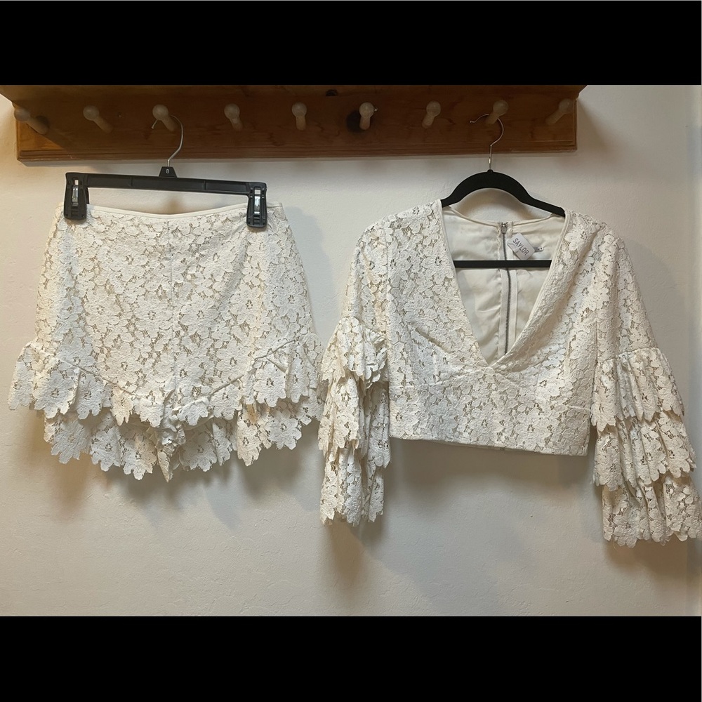 SAYLOR Two piece cream/white set